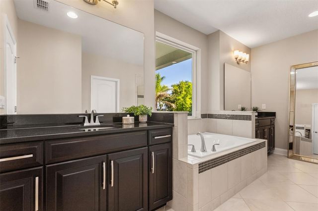 16038 JOHNS LAKE OVERLOOK DRIVE, Winter Garden, FL 34787