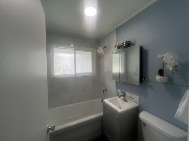 16939 Jodave Avenue, Hazel Crest, IL 60429