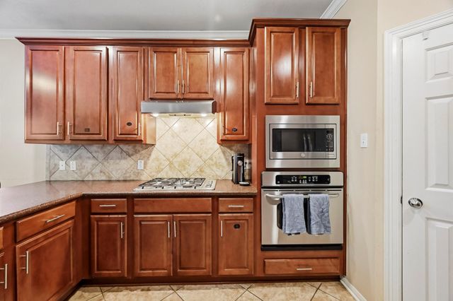 21823 Red Ashberry Trail, Cypress, TX 77433