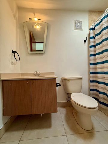 528 CAMINO DE GUILARTE STREET, Dorado, PR 00646