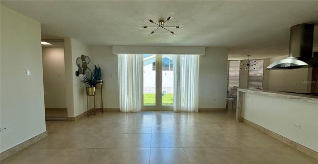 528 CAMINO DE GUILARTE STREET, Dorado, PR 00646