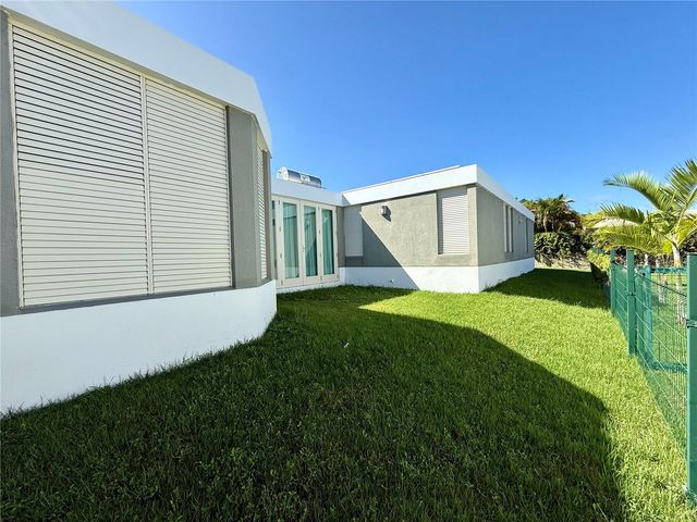 528 CAMINO DE GUILARTE STREET, Dorado, PR 00646