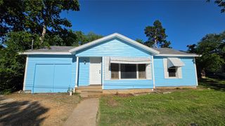 1111 Avenue A, Denton, TX 76201