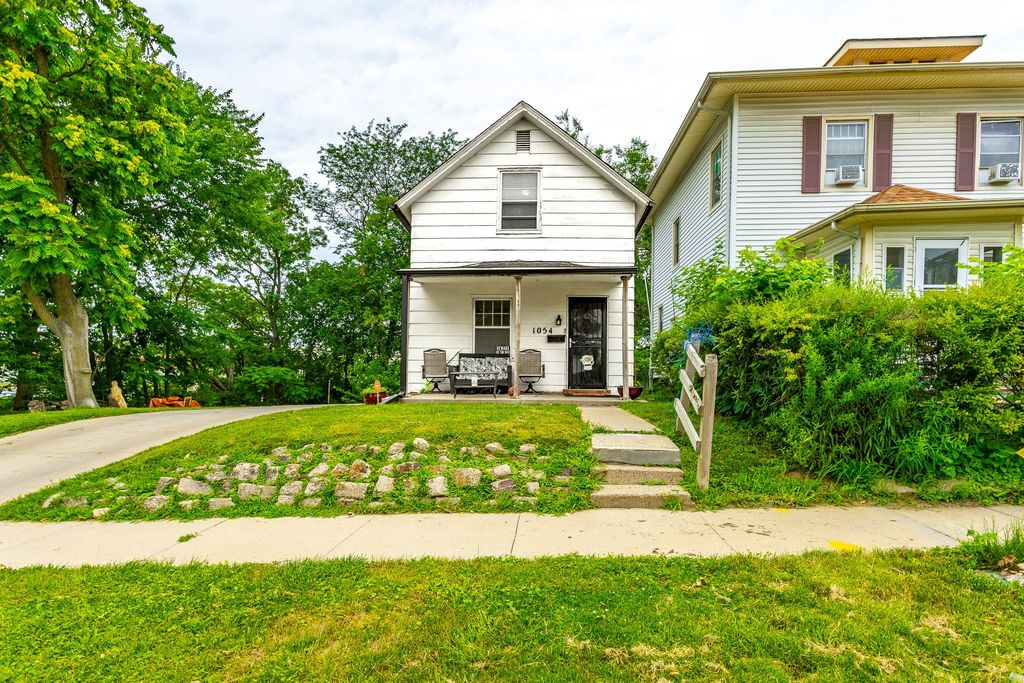 1054 14th Street, Des Moines, IA 50314