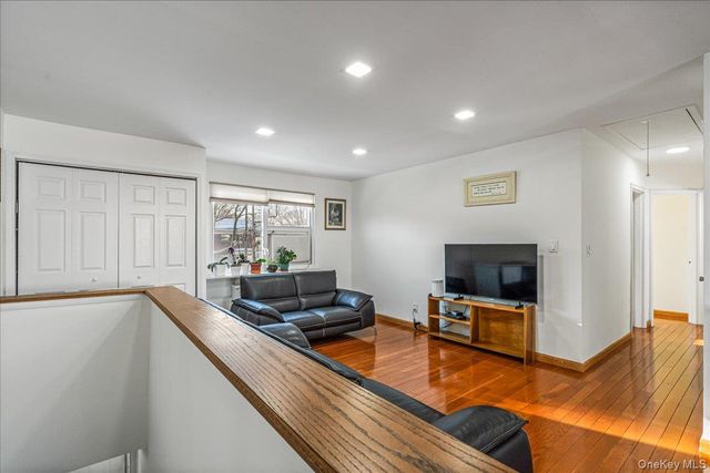 218-07 73rd Avenue Upper, Bayside, NY 11364