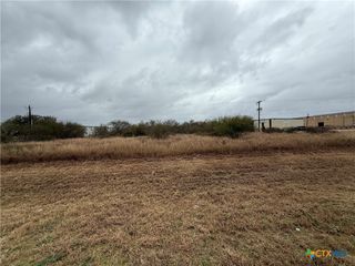 00 Hanselman Road, Victoria, TX 77901