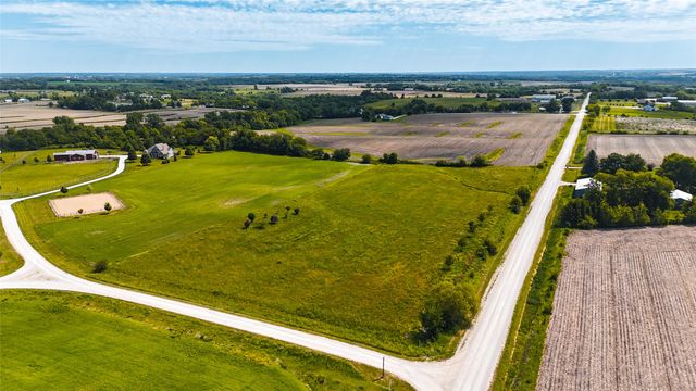 000 Happy Trail, Prole, IA 50229