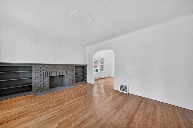 16890 Stoepel Street, Detroit, MI 48221