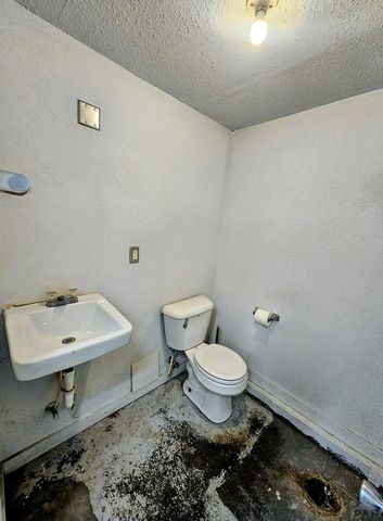 1942 Aspen Circle, Pueblo, CO 81006