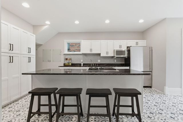1025 Highland Street, Columbus, OH 43201