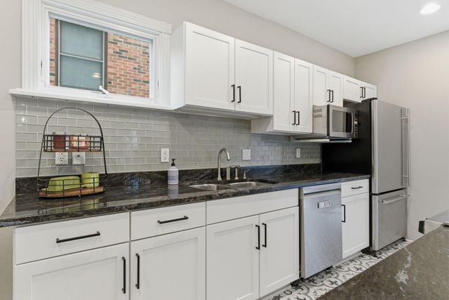 1025 Highland Street, Columbus, OH 43201