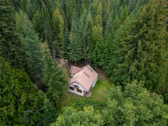 115 Thornton Lane, Yaak, MT 59935