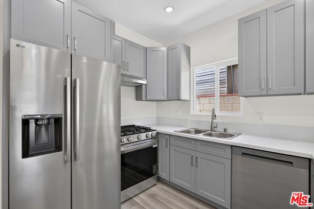 1911 N Manning Street, Burbank, CA 91505