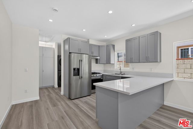 1911 N Manning Street, Burbank, CA 91505