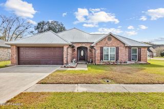 200 Bull Run Circle, Broussard, LA 70518
