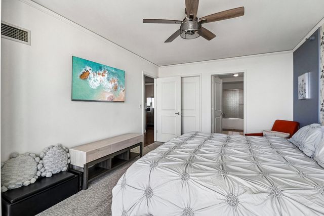 225 N Columbus Drive 6103, Chicago, IL 60601