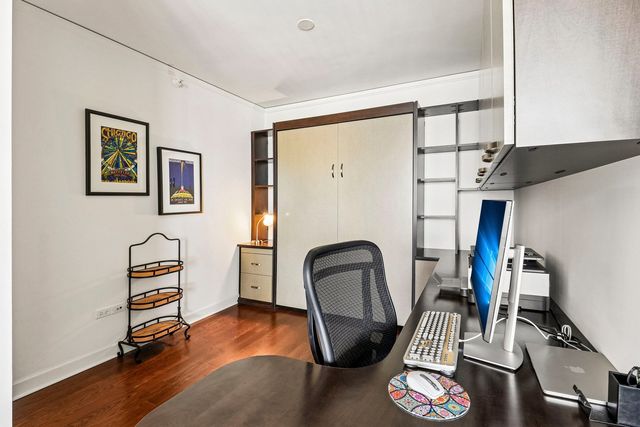 225 N Columbus Drive 6103, Chicago, IL 60601