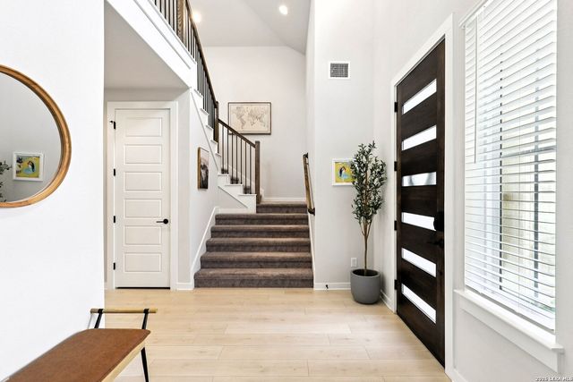 1538 Escarpment, New Braunfels, TX 78132