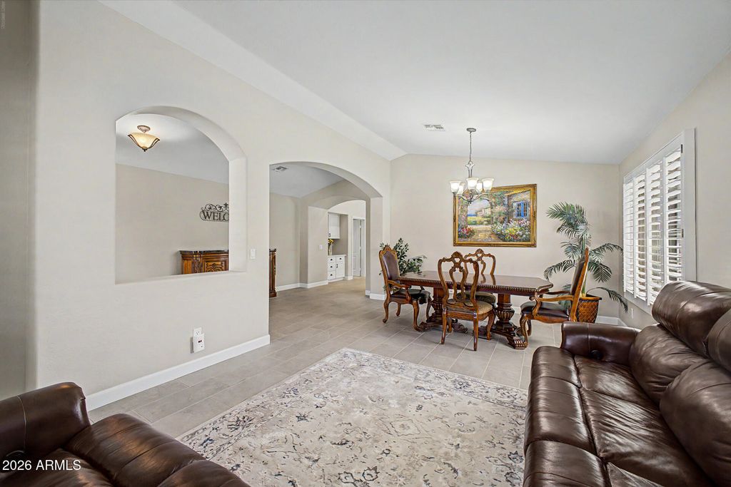 250 E CHELSEA Lane, Gilbert, AZ 85295 — photo 5