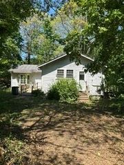 319 Massachusetts 6A, Yarmouth Port, MA 02675