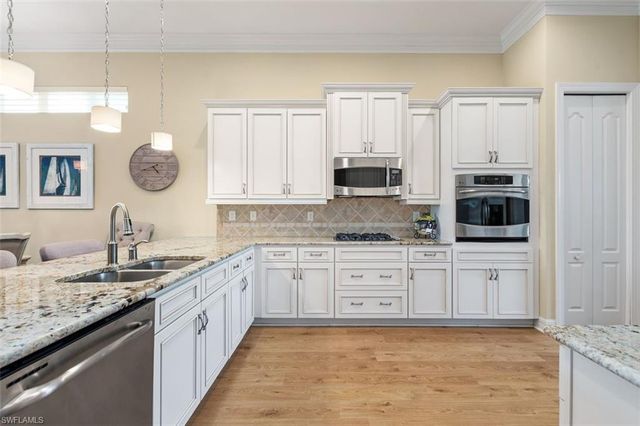 12625 Fairway Cove CT, Fort Myers, FL 33905
