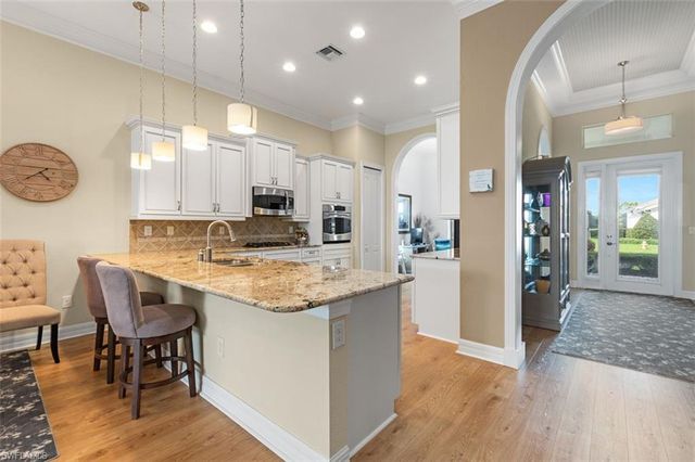 12625 Fairway Cove CT, Fort Myers, FL 33905