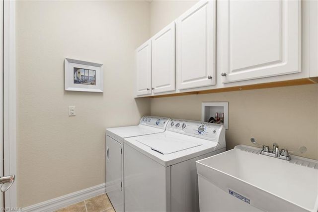 12625 Fairway Cove CT, Fort Myers, FL 33905