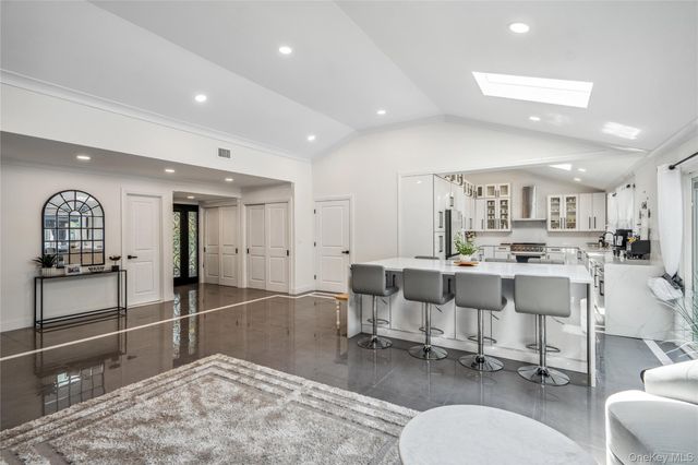 11 Gallatin Drive, Dix Hills, NY 11746