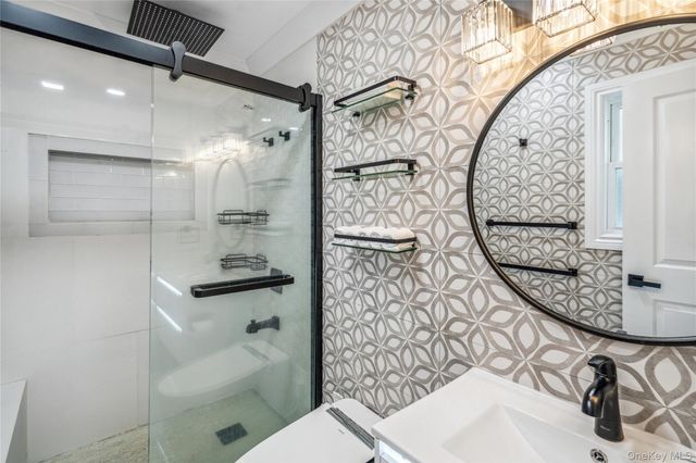 11 Gallatin Drive, Dix Hills, NY 11746