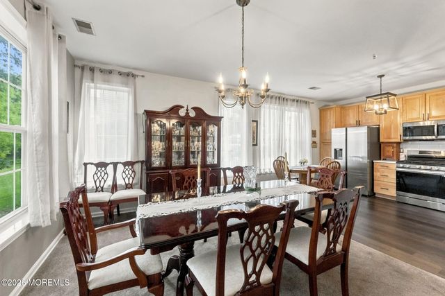 556 Saint Andrews Place, Manalapan, NJ 07726