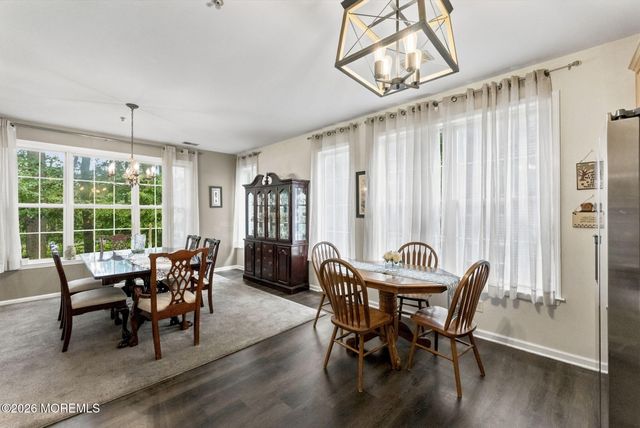 556 Saint Andrews Place, Manalapan, NJ 07726