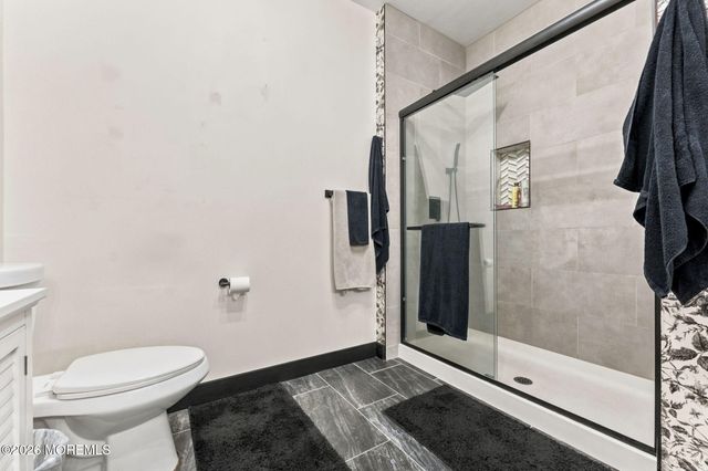 556 Saint Andrews Place, Manalapan, NJ 07726