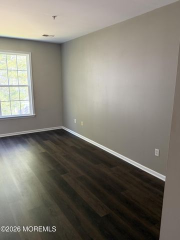 556 Saint Andrews Place, Manalapan, NJ 07726