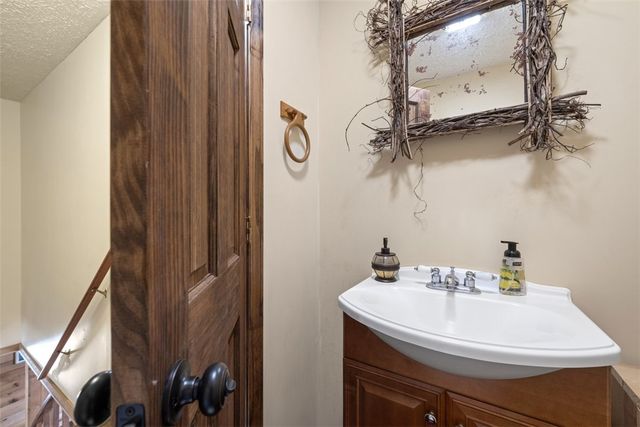 105 N arrowhead Drive, Westminster, SC 29693