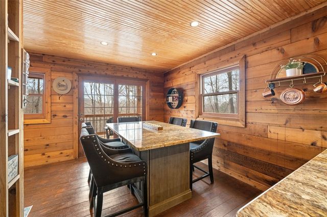 105 N arrowhead Drive, Westminster, SC 29693