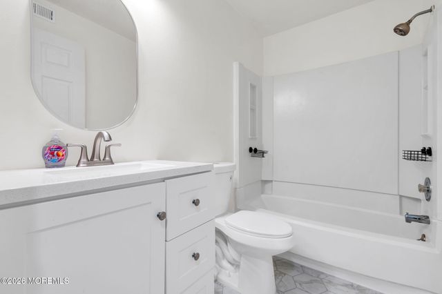 606 Lindsey Court, Marlton, NJ 08053