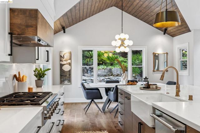 196 Castle Hill Ranch Rd, Walnut Creek, CA 94595
