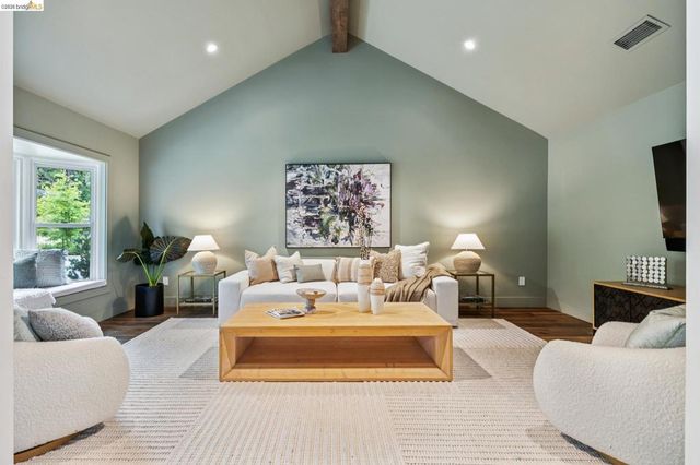 196 Castle Hill Ranch Rd, Walnut Creek, CA 94595
