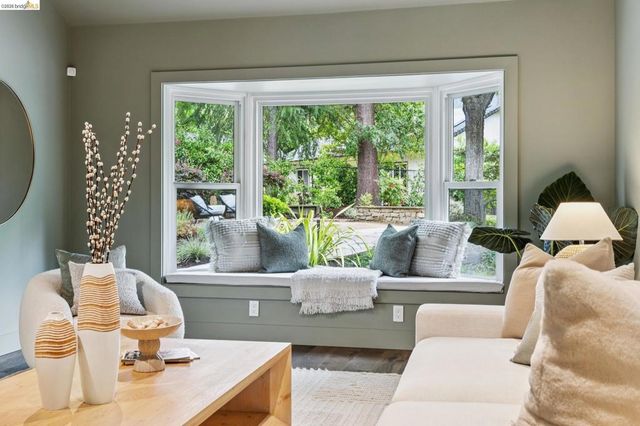 196 Castle Hill Ranch Rd, Walnut Creek, CA 94595