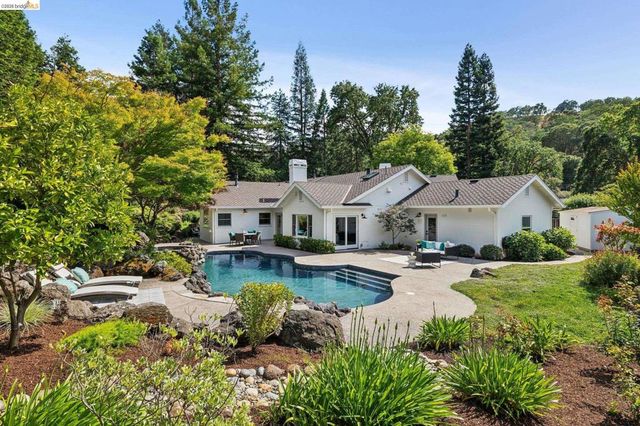 196 Castle Hill Ranch Rd, Walnut Creek, CA 94595