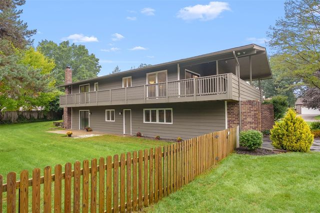 5285 Burning Tree Road, Kalamazoo, MI 49009