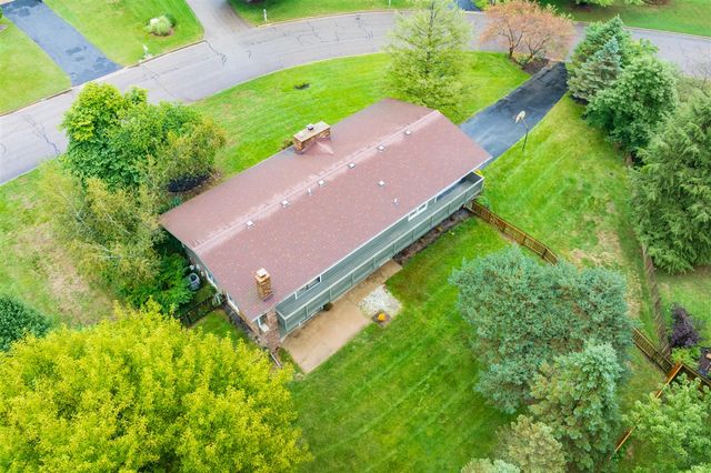 5285 Burning Tree Road, Kalamazoo, MI 49009