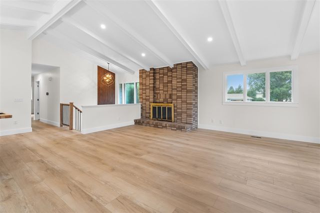 5285 Burning Tree Road, Kalamazoo, MI 49009