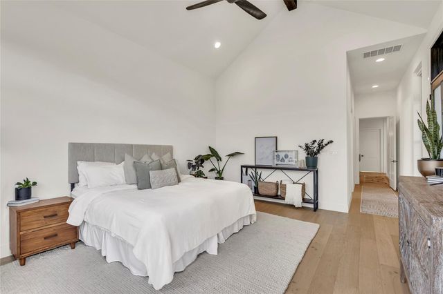 508 Gemma DR, Liberty Hill, TX 78642