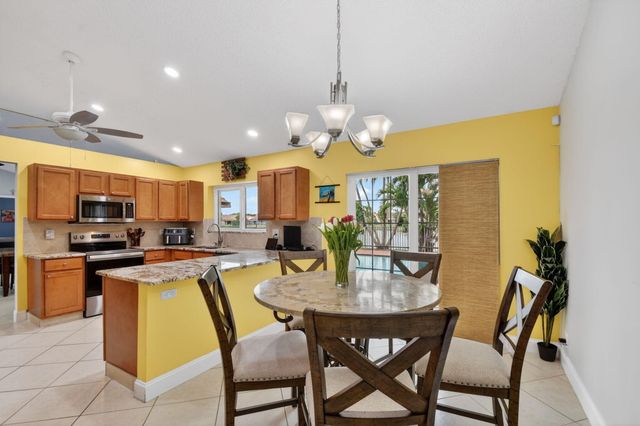 9501 Majestic Way, Boynton Beach, FL 33437