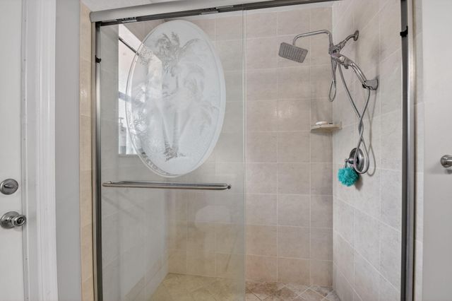 9501 Majestic Way, Boynton Beach, FL 33437