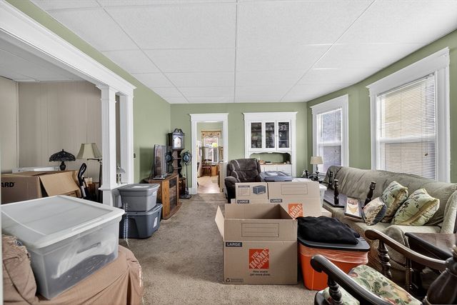 95 Washington St, Chicopee, MA 01020