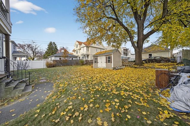 95 Washington St, Chicopee, MA 01020