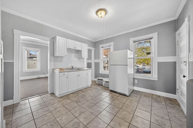 95 Washington St, Chicopee, MA 01020