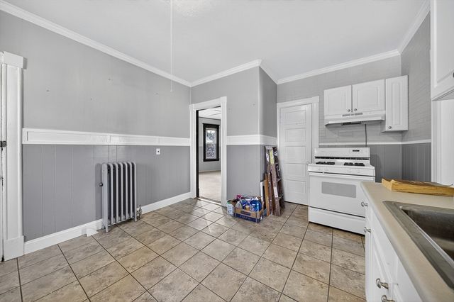 95 Washington St, Chicopee, MA 01020